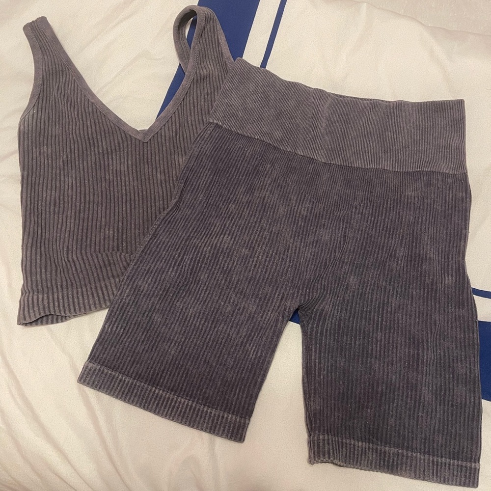 Matching workout set